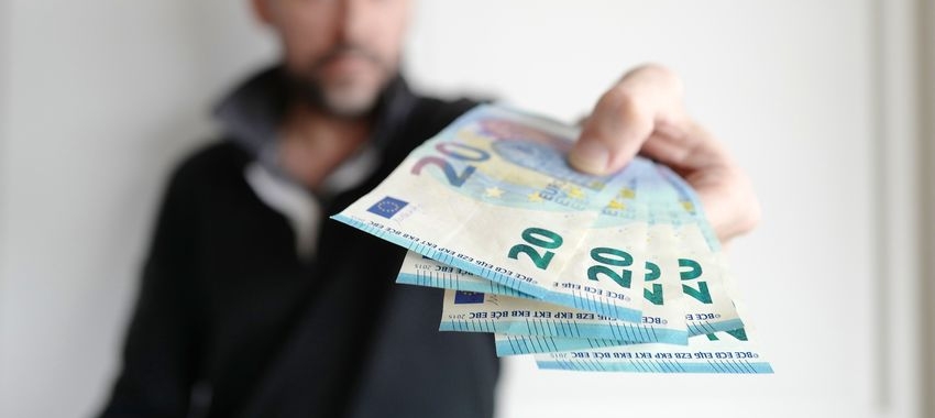 No se pueden hacer compras en efectivo de más de 2.500 euros