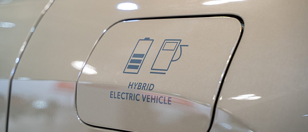 ¿Comprar un coche híbrido resulta rentable?
