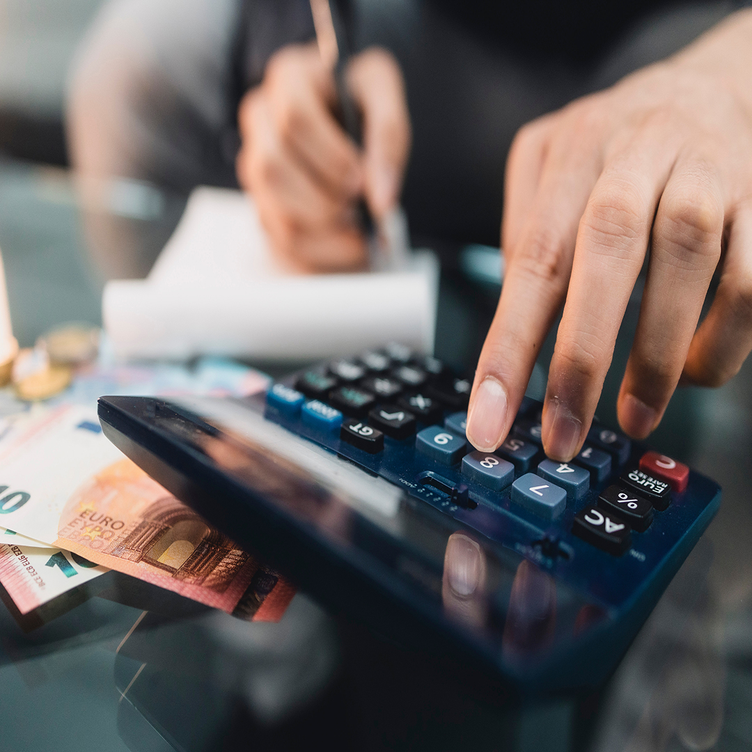 Cómo ahorrar en la factura fiscal