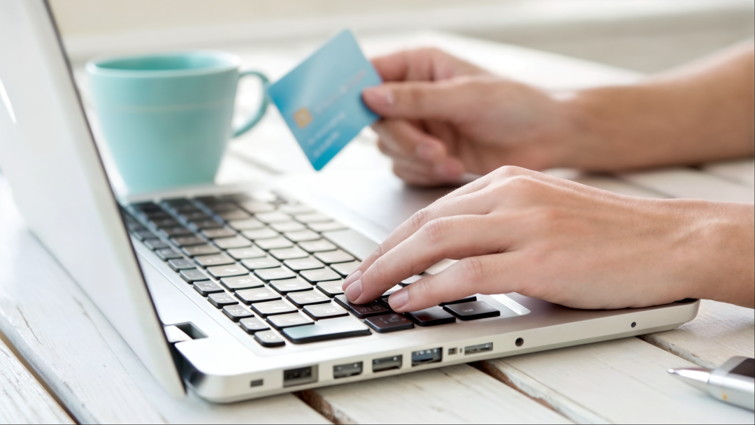 Tasa Shein: qué es, cuándo entra en vigor y cómo afectará a tus compras online