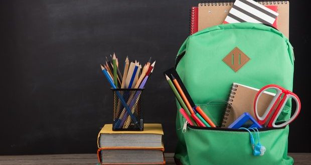Cada familia pagará por hijo una media de casi 2.000€ al año por la escolarización