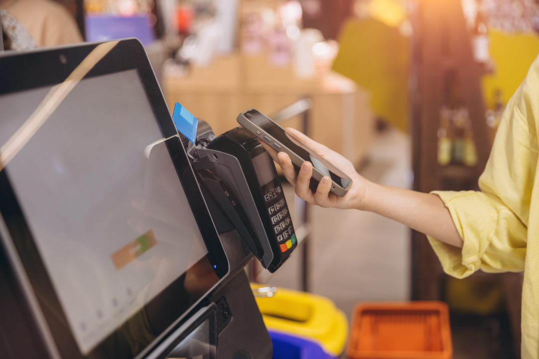 NFC, para qué sirve y cómo funciona el sistema de pago por el móvil