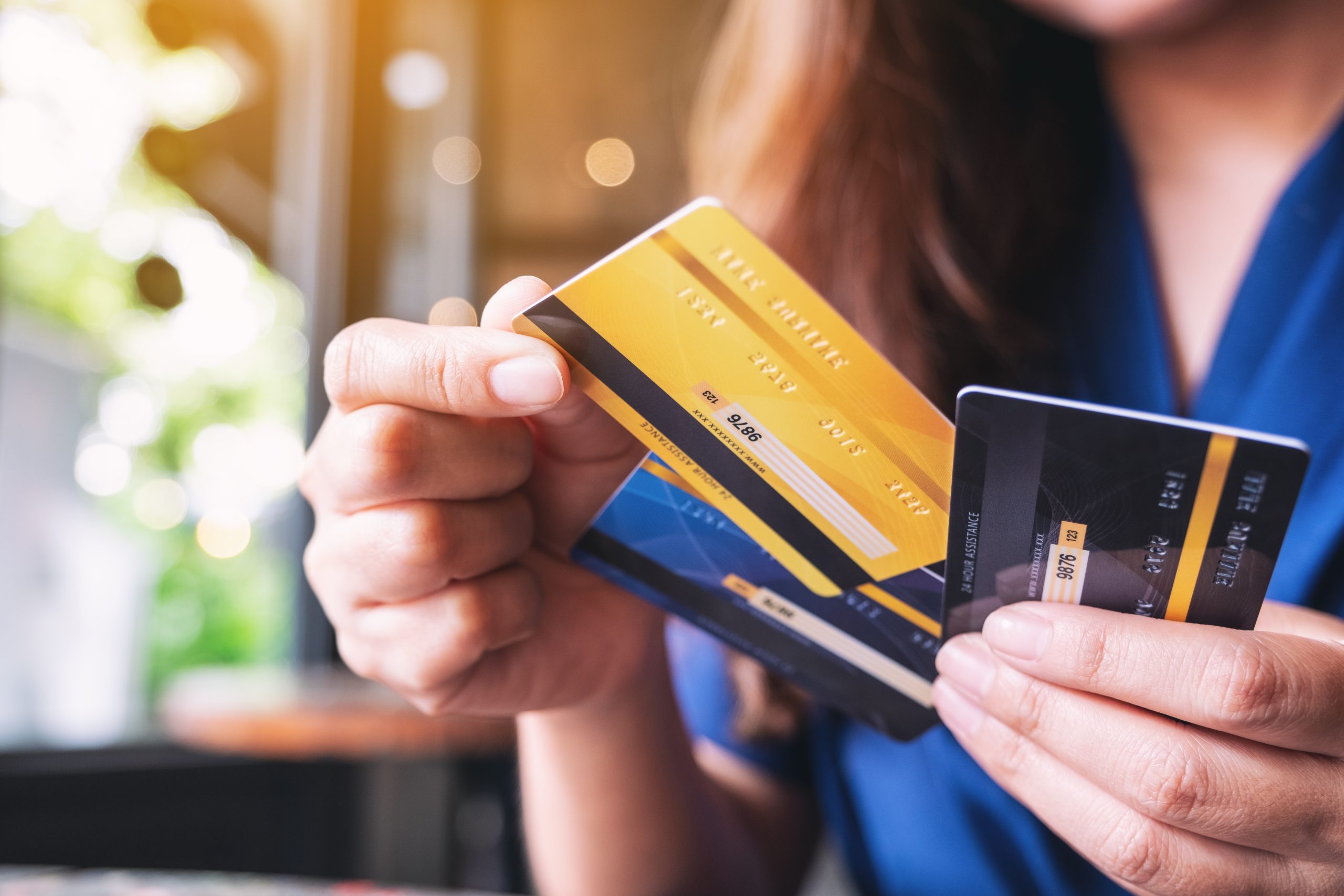 Ocho errores al usar la tarjeta de crédito y cómo evitarlos